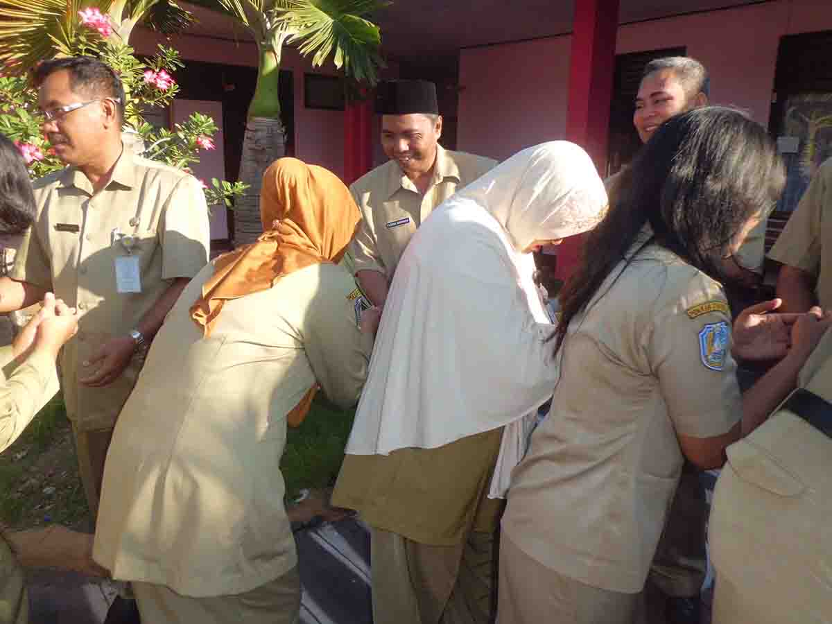 Apel Pagi Dilanjutkan Halal Bihalal