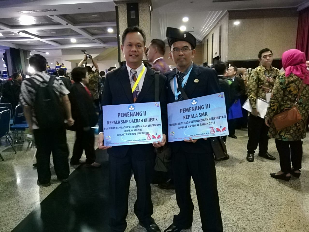 Ka. SMP Terpencil Meraih Prestasi Tingkat Nasional