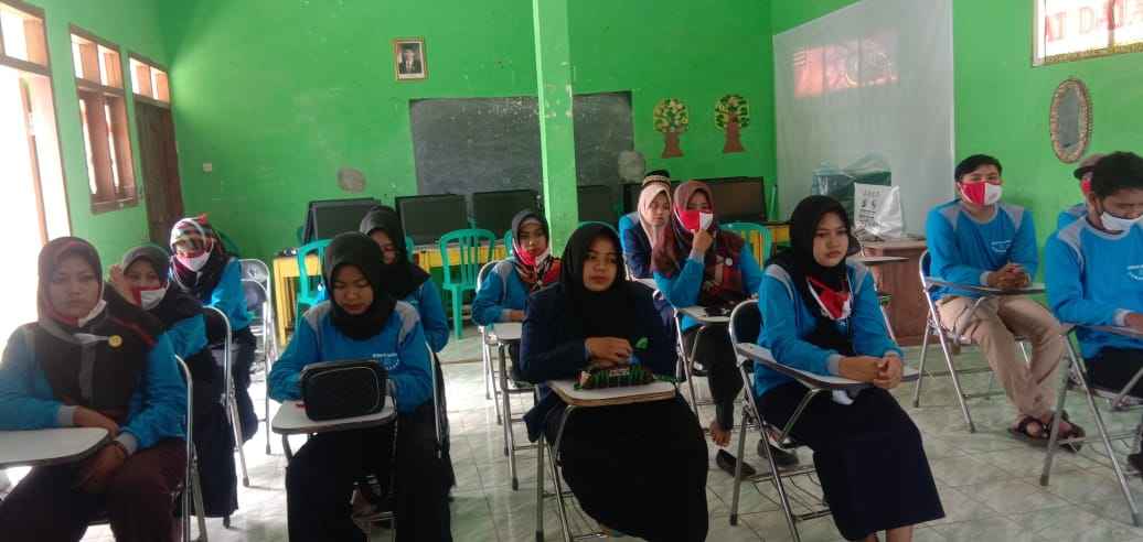 PKBM Bina Bangsa dan Dispendikbud Gelar Pelatihan Bisnis Online