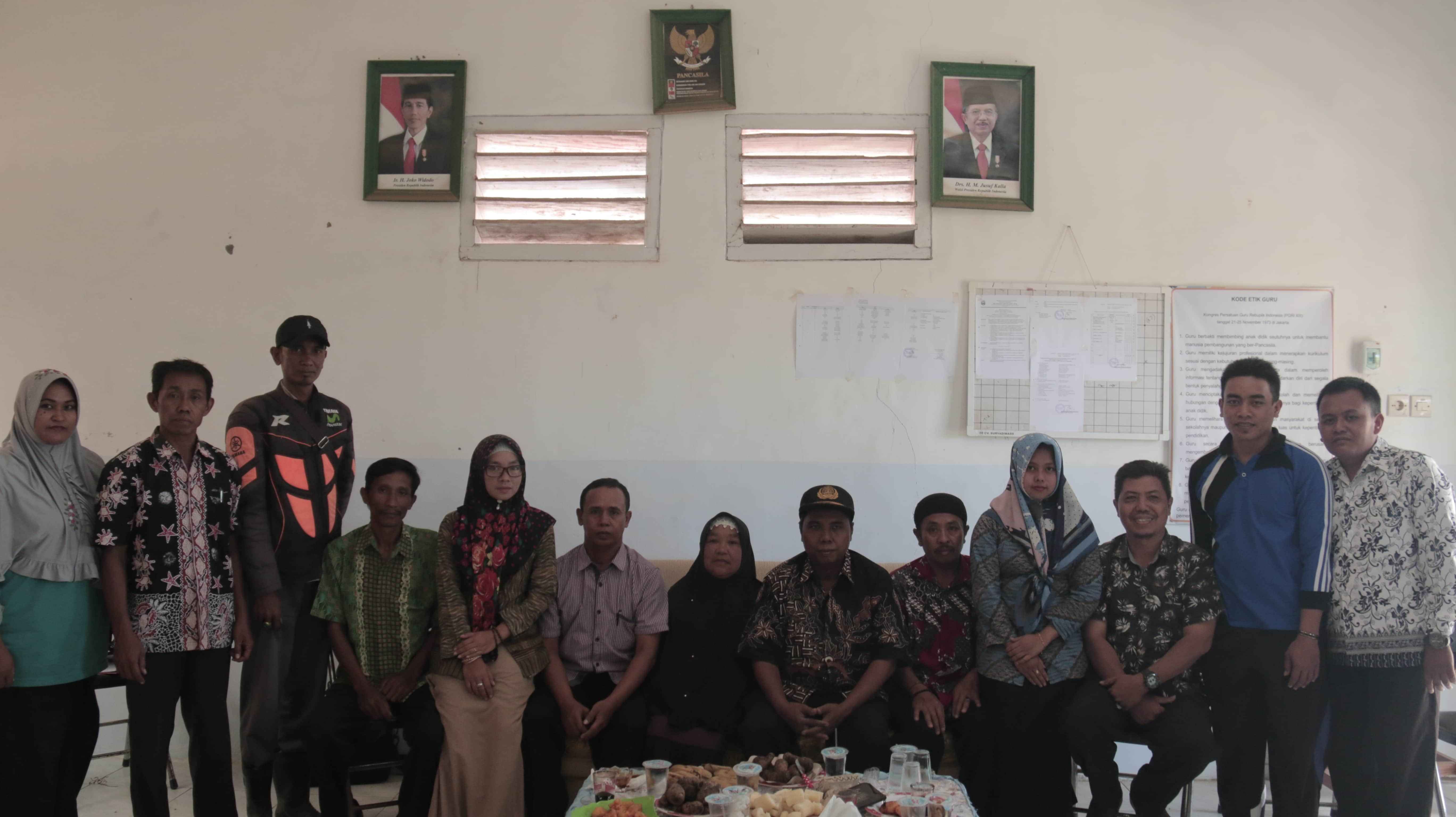 KUNJUNGAN DINAS PENDIDIKAN DAN KEBUDAYAAN KE SATAP 5 ARJASA