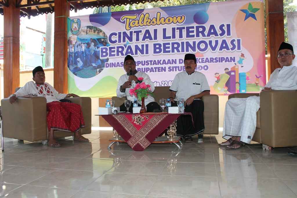 Kadispendik Jadi Nara Sumber Talk Show Literasi