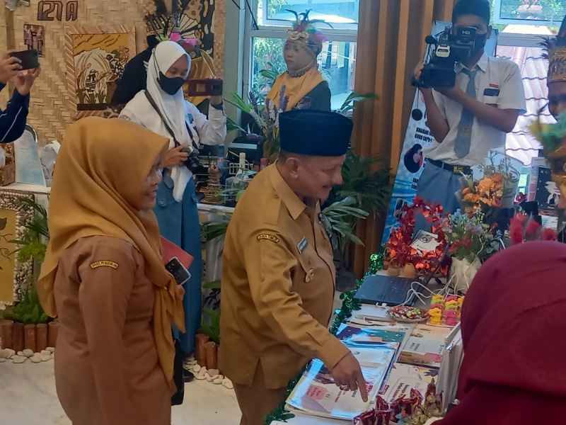 Pagelaran Lokakarya 7 PGP Angkatan 5 Kab. Situbondo