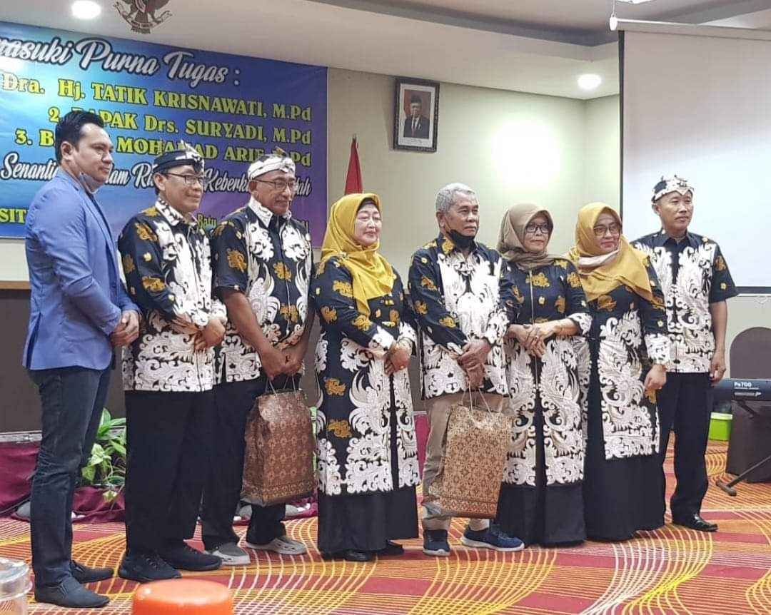 Plt Kadisdikbud Hadiri Workshop MKKS dan Pisah Kenang