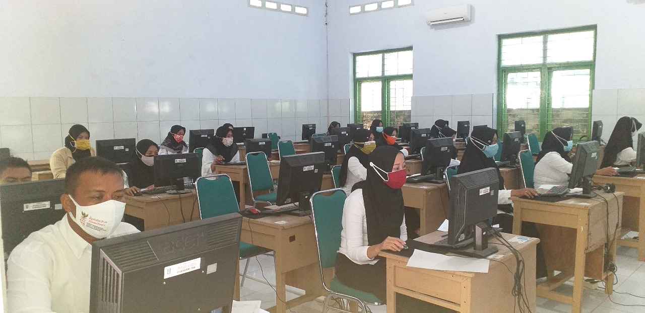 Ribuan Guru SD-SMP Ikuti Seleksi PPPK Guru
