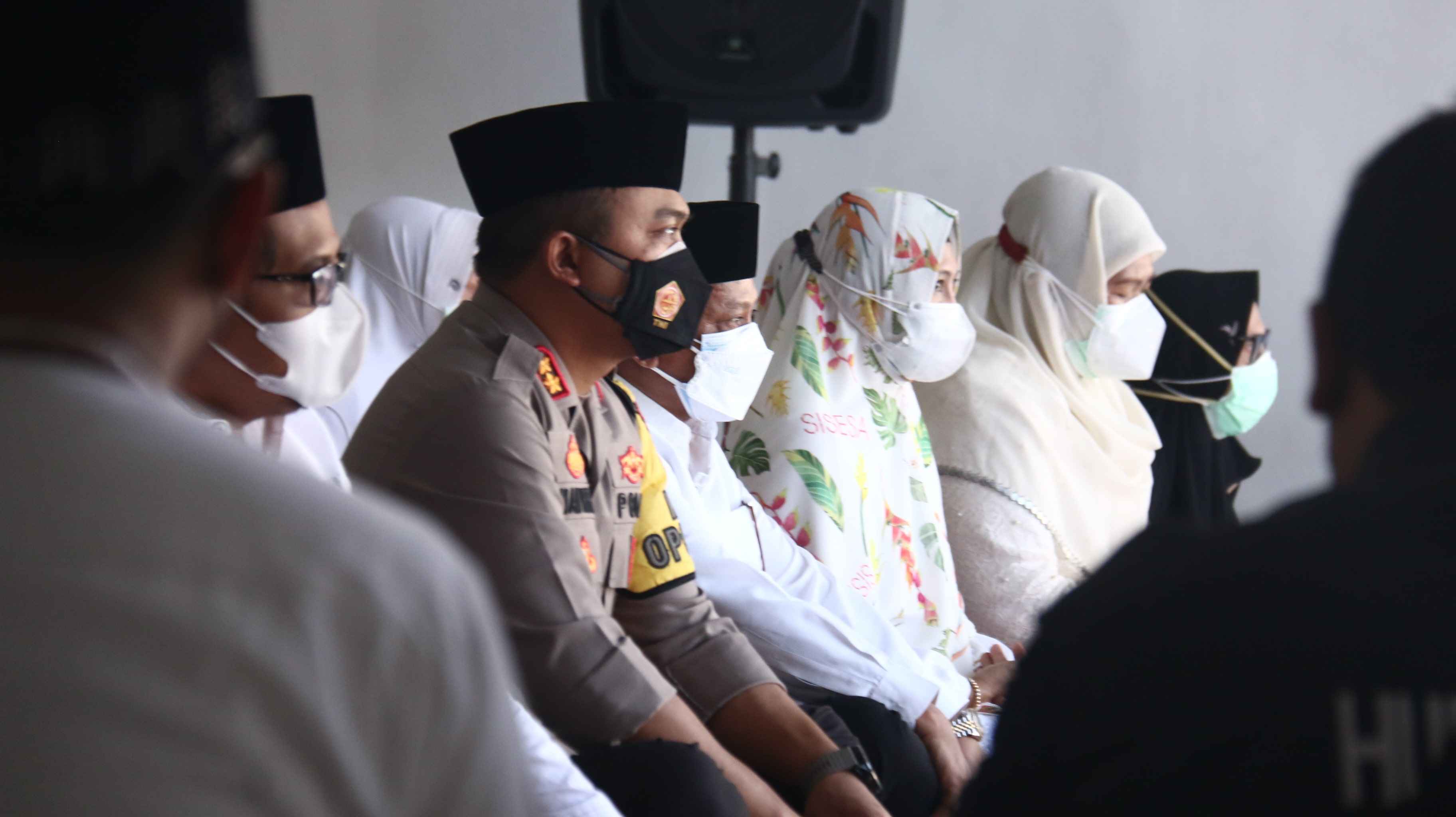 Ziarah Makam dalam Rangka Memperingati HARJAKASI ke 203