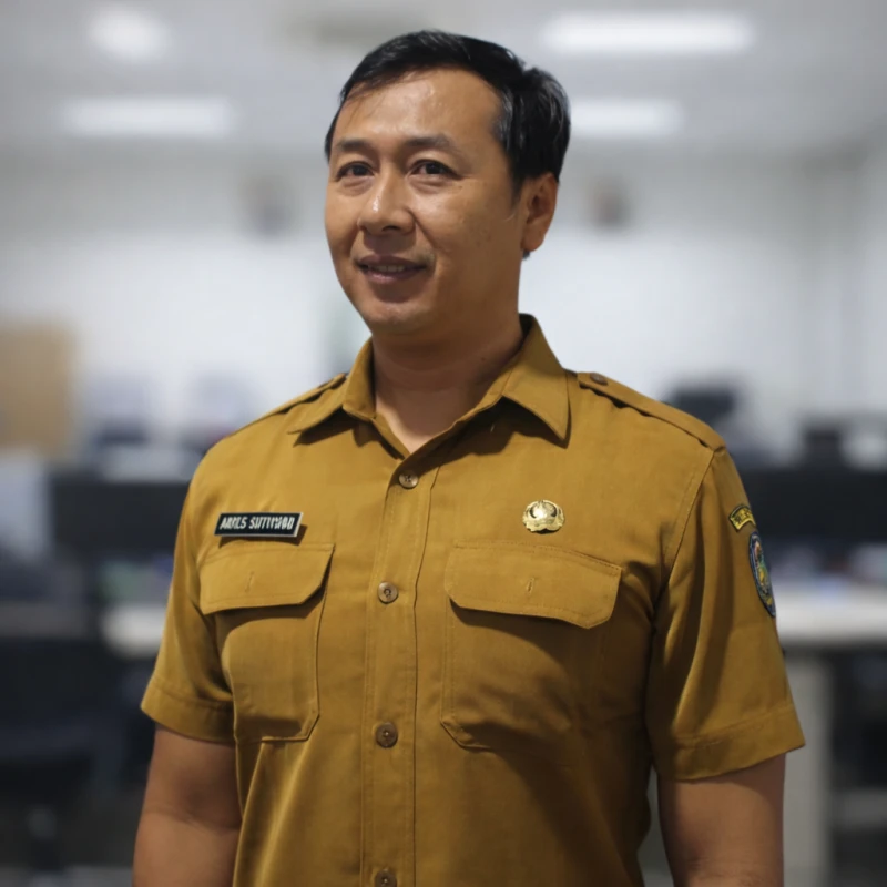 ARIES SUTIYONO, S.Sos